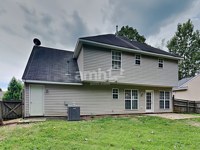 Building Photo - 2909 Brooknell Ct NW