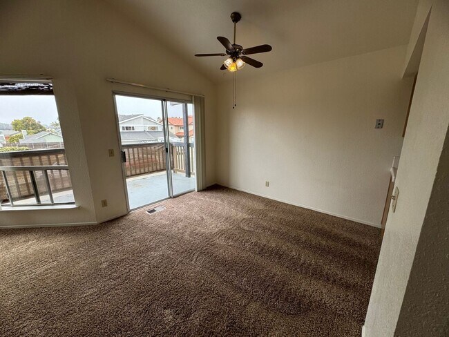 Building Photo - 1283-1285 S 16th St