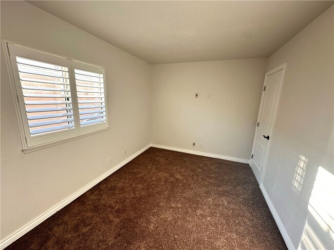 Building Photo - 507 Lassa Way
