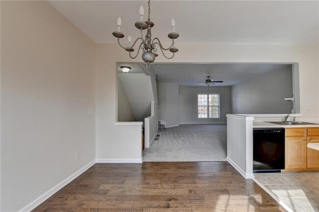 Building Photo - 4006 Edgecomb Dr