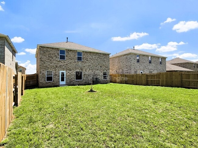 Building Photo - 1616 Amaranth Ln