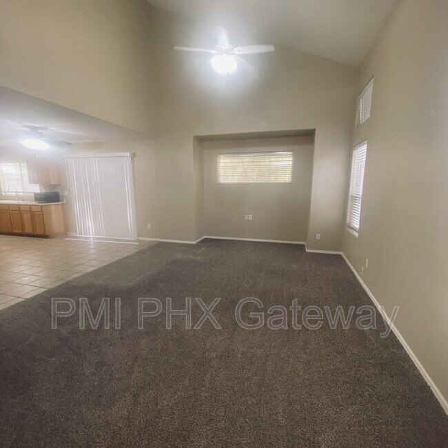 Building Photo - 1152 S Marie Ct
