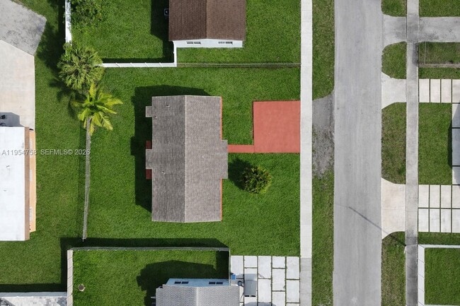 Building Photo - 2411 NW 208th St