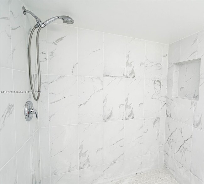 Building Photo - 12209 SW 14th Ln