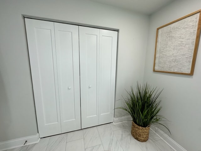 Building Photo - 6021 Park Pl