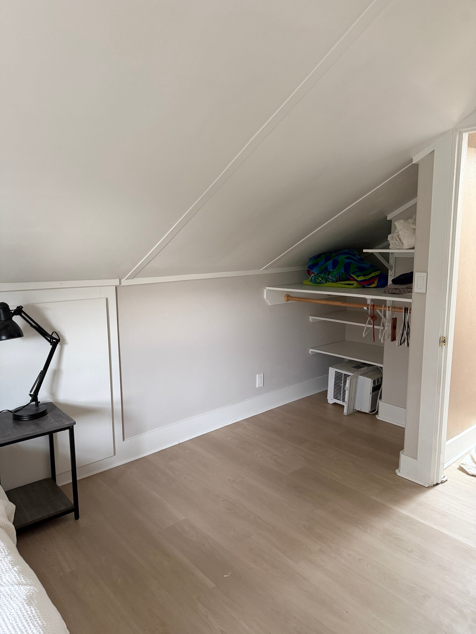 Building Photo - 721 S Rose St