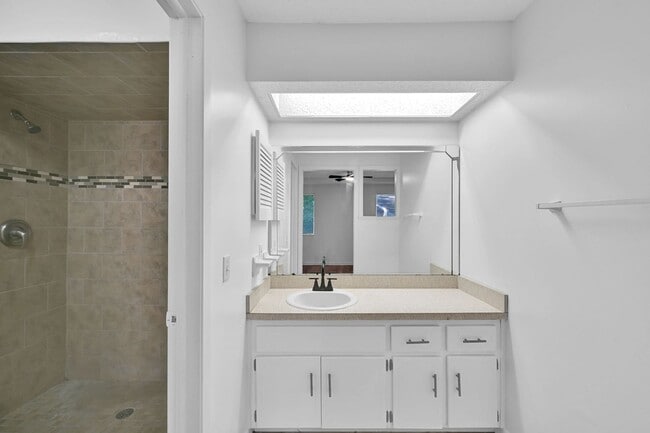 Building Photo - 4317 Windergate Ct