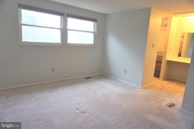Building Photo - 18704 Pintail Ln