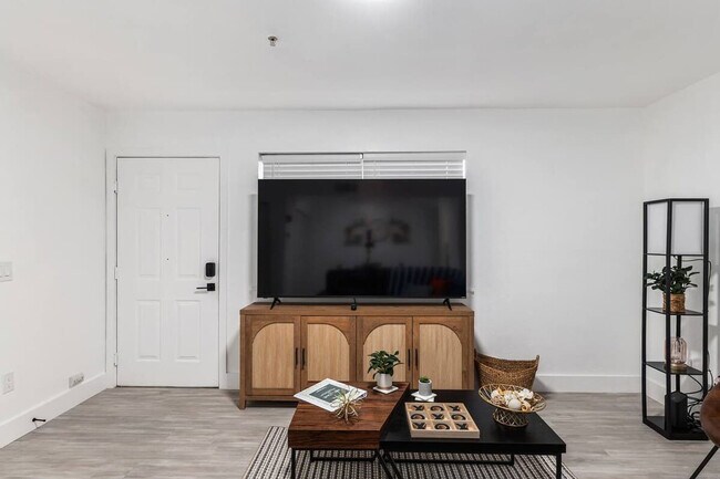 Building Photo - 2360 SW Archer Rd