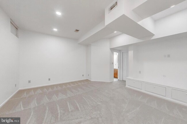 Building Photo - 1325 Chetworth Ct