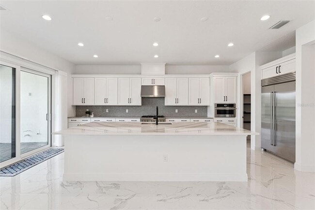 Building Photo - 9793 Laurel Berry Dr