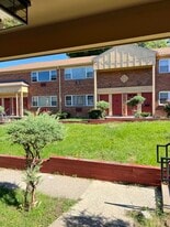 Building Photo - 916 Stuyvesant Ave