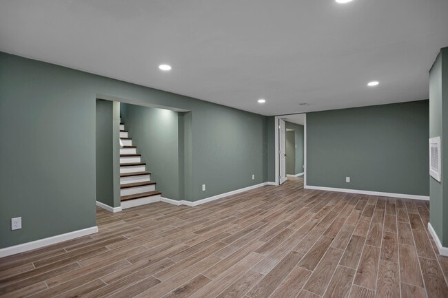 Building Photo - 1251 Dellwood Ave