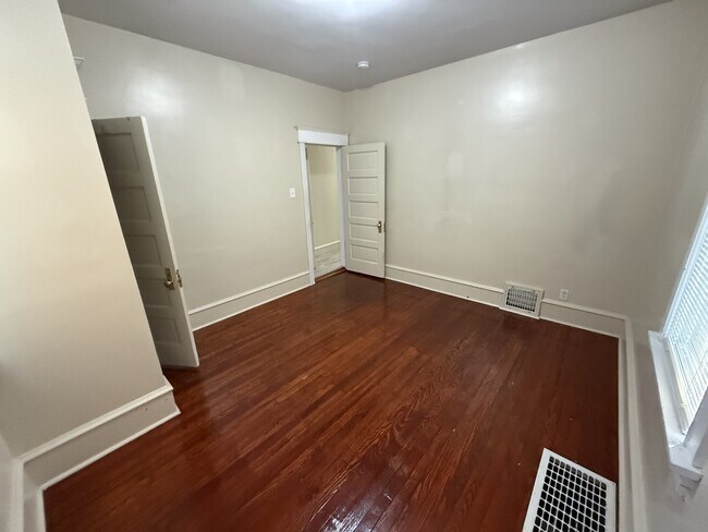 Building Photo - 2445 43rd St