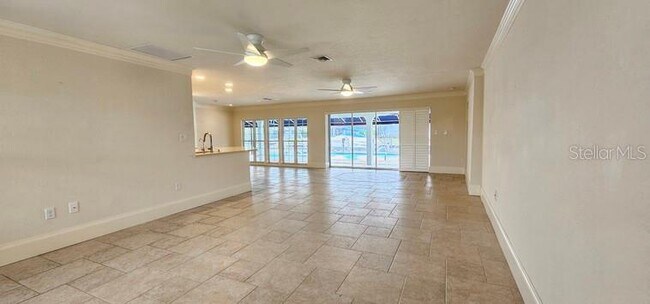 Building Photo - 2871 Coral Way