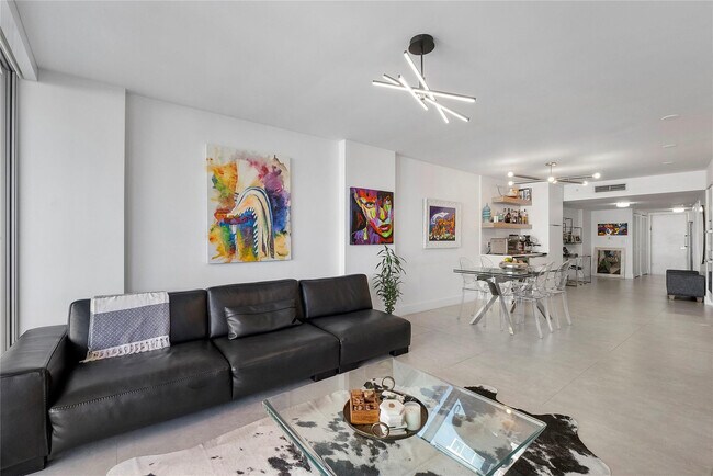 Building Photo - 6620 Indian Creek Dr