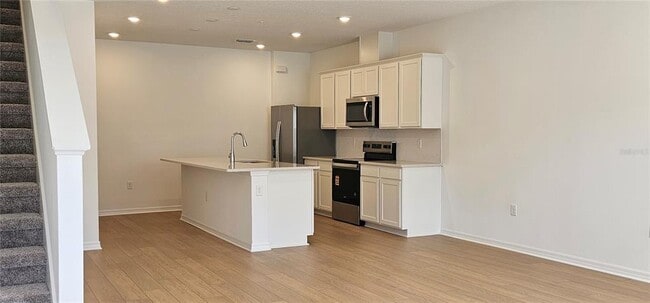 Building Photo - 11341 Nona Sound St