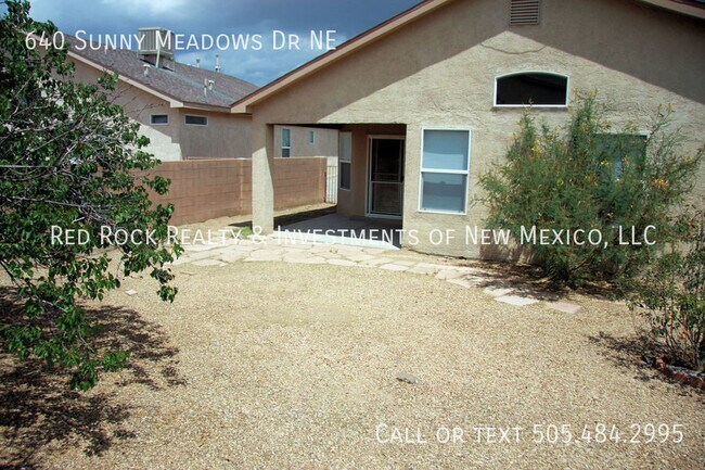 Building Photo - Cute 3 bedroom in Rio Rancho!