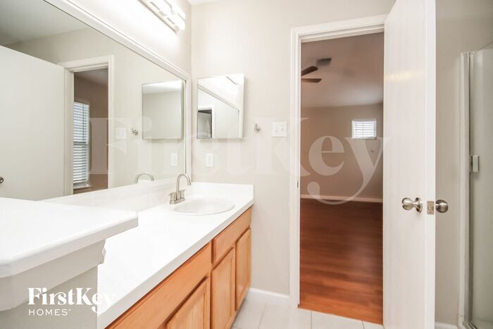 Building Photo - 21606 Britton Hill Way
