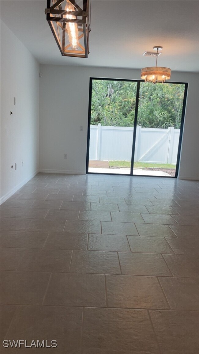 Building Photo - 14195 Oviedo Pl