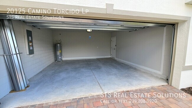 Building Photo - 20125 Camino Torcido Lp