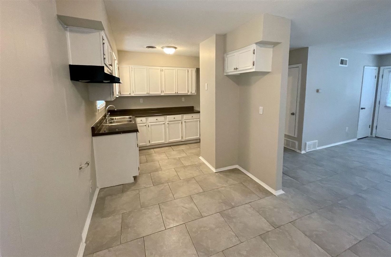 Building Photo - 3710 Dorado Cove