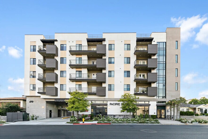 Building Photo - 419 N Chandler Ave