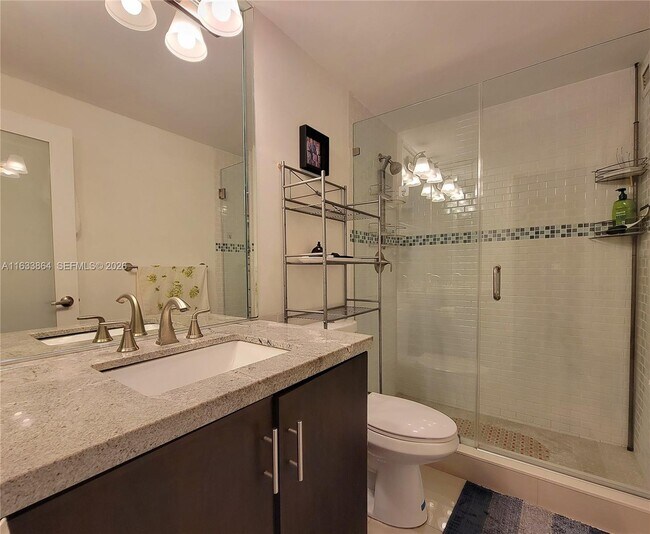 Building Photo - 3505 S Ocean Dr