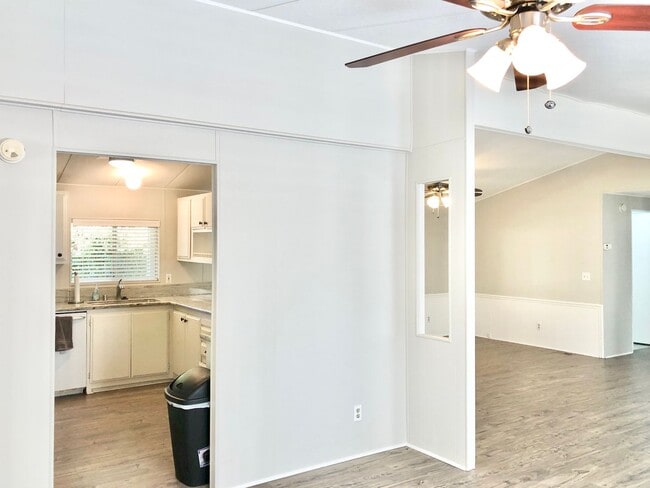 Building Photo - Awesome Updated Single Story in The Darling "Farm" Community of Wildomar, Close to Everything, bu...