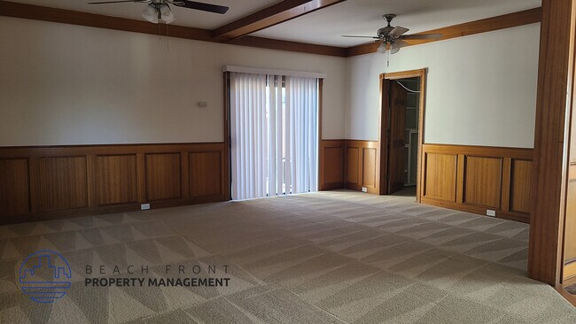 Building Photo - 11500 E 215th St