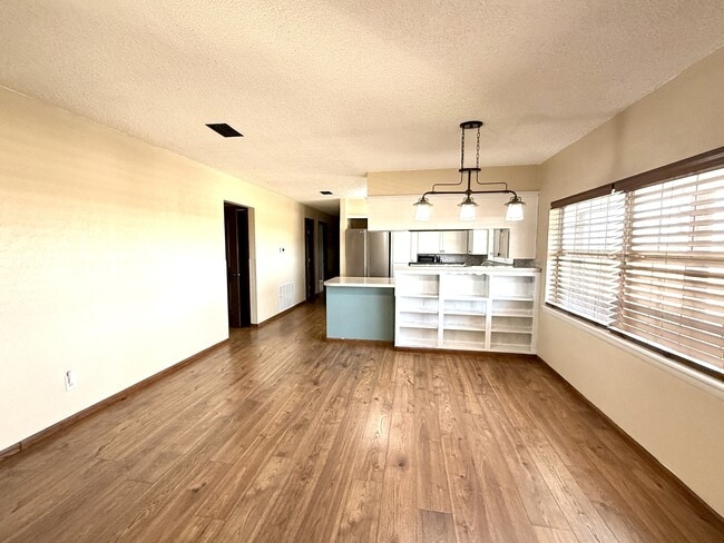 Building Photo - 1654 Ponderosa Rd