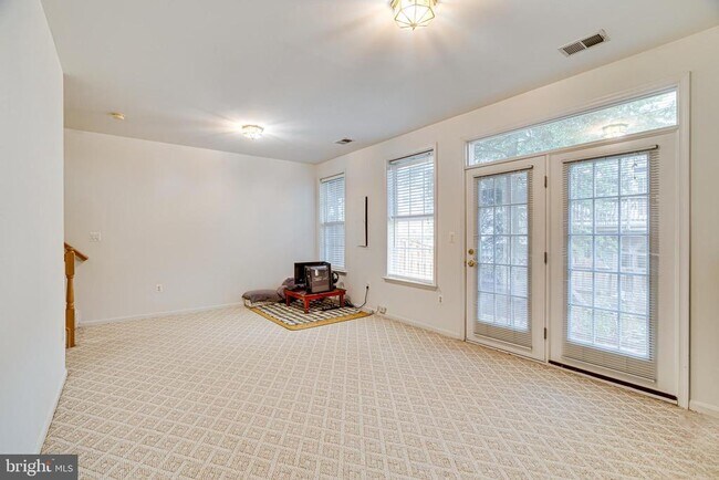 Building Photo - 4147 Presgraves Ct