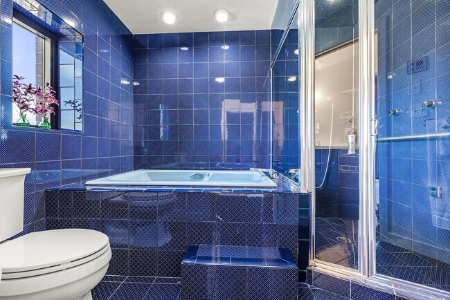 Building Photo - 275 U.S. 20-SI ID1240408P