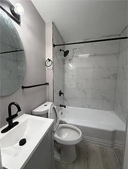 Building Photo - 2 Bedroom Plus Basement