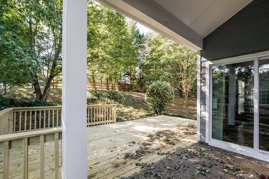 Building Photo - 11910 Harris Ridge Dr