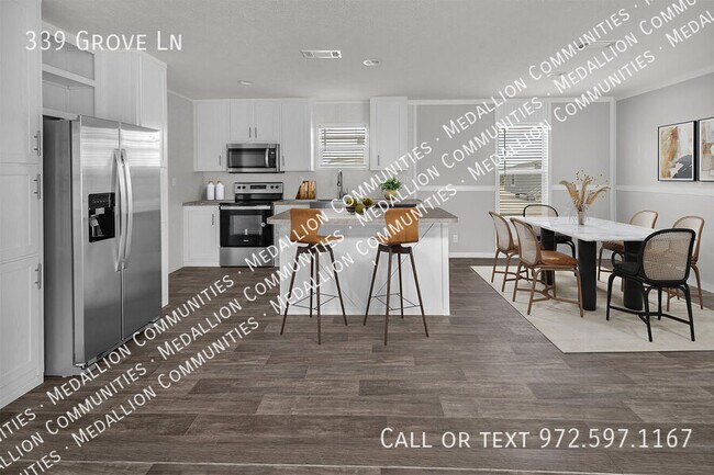 Building Photo - 339 Grove Ln