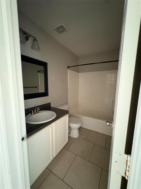 Building Photo - 5703 Vision Ln