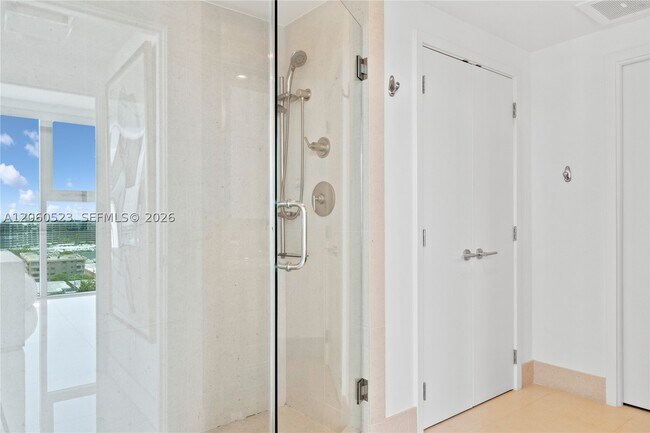 Building Photo - 6899 Collins Ave