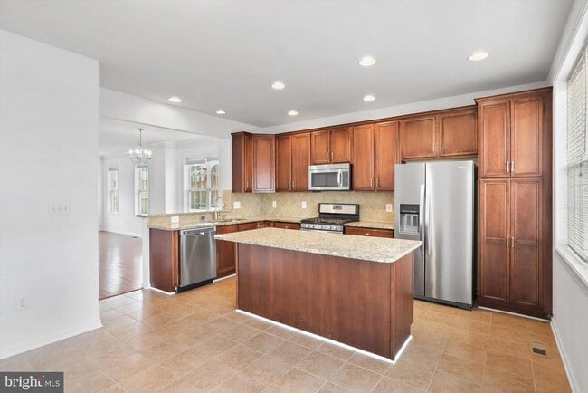 Building Photo - 43190 Whelplehill Terrace