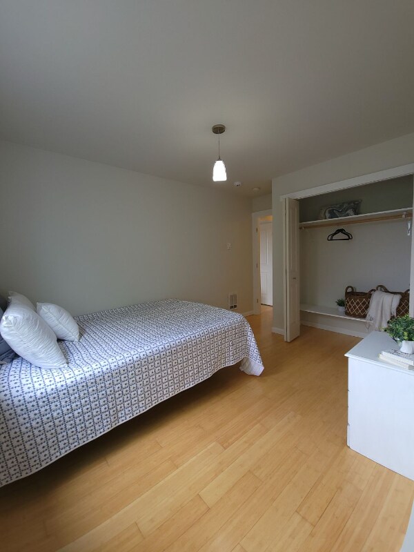 00 street , Allyn WA St 00 street , Allyn WA St Allyn WA 98524