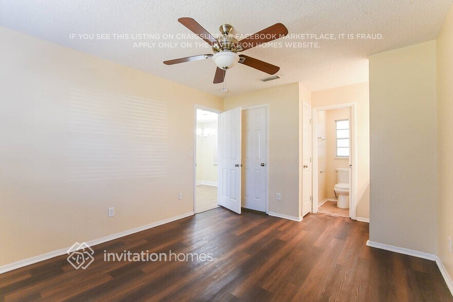 Building Photo - 543 Willow Way