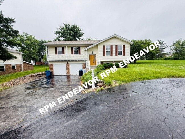 Building Photo - "Stunning 3-Bed Home with Modern Finishes, Spacious Yard, and Quiet Cul-De-Sac Location!"