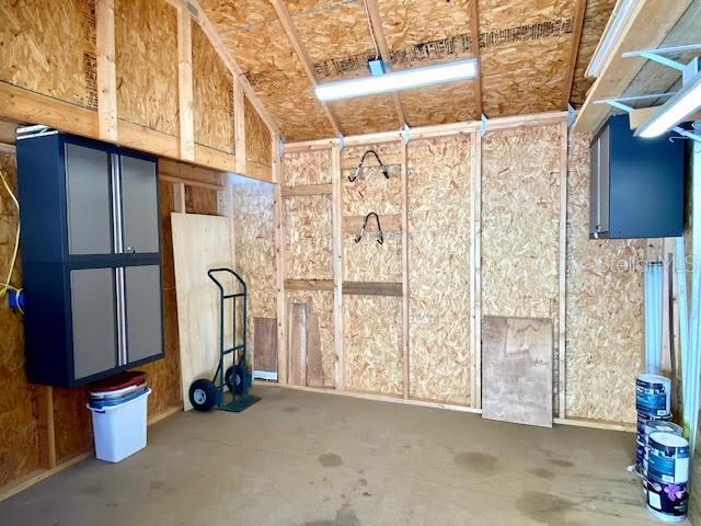 Building Photo - 3611 Bradenton Rd