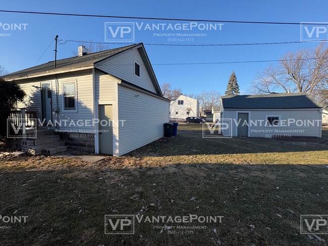 Building Photo - 501 S Huron St