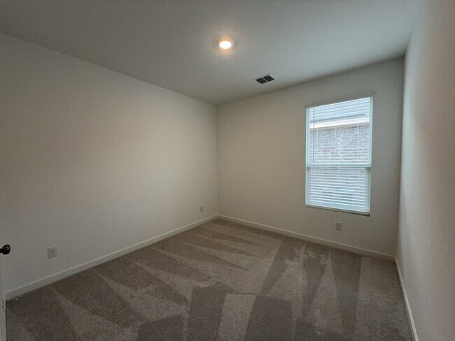 Building Photo - 537 Ml Trce Wy