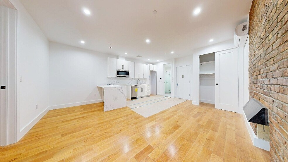 Building Photo - West 94th Street