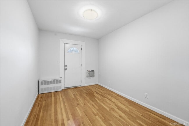 Building Photo - 59-17 Kissena Blvd