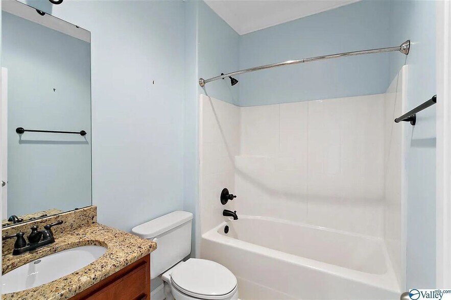 Building Photo - 116 Burwell Cove Dr