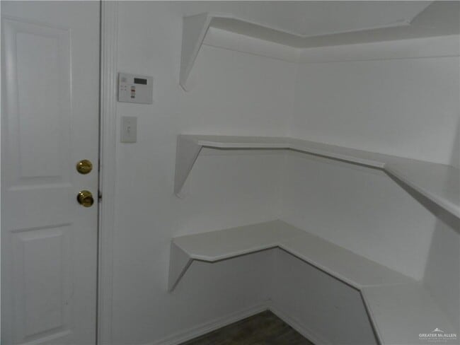 Building Photo - 25 Providence Ave