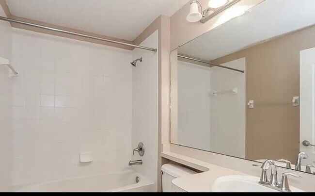 Building Photo - 7804 Maroon Peak Dr